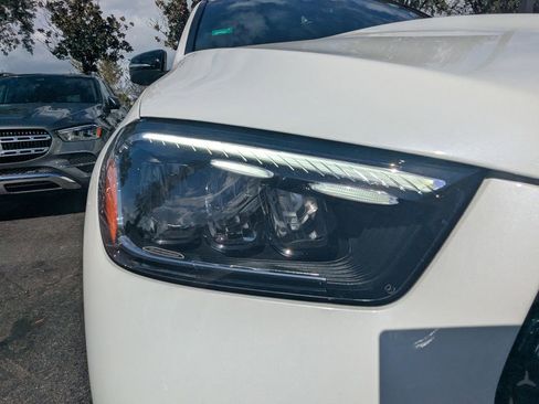 Certified 2025 Mercedes-Benz GLE 450e 4MATIC image 23