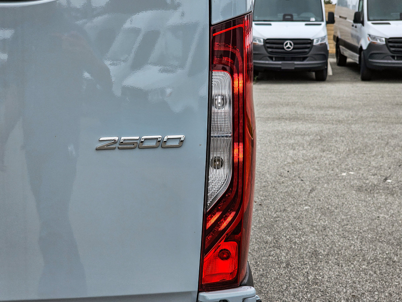 New 2026 Mercedes-Benz Sprinter 2500 image 9