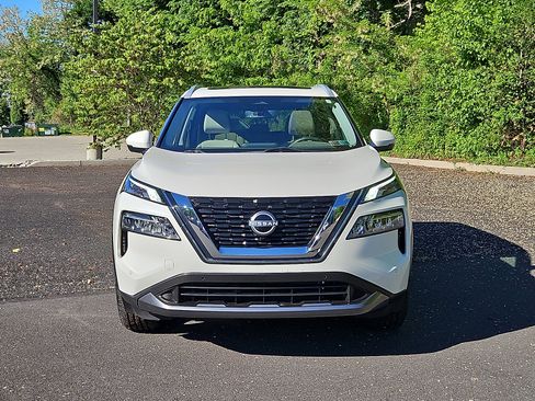 Certified 2023 Nissan Rogue SL w/ SL Premium Package AWD/4WD image 2