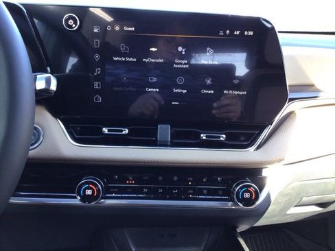 New 2026 Chevrolet Equinox ACTIV w/ Convenience Package III image 12