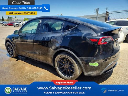 Used 2021 Tesla Model Y 2WD image 3