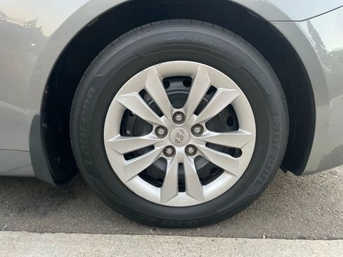 Used 2013 Hyundai Sonata GLS image 26