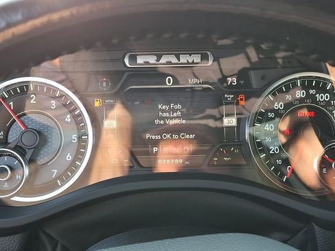 Used 2022 RAM 1500 Big Horn AWD/4WD image 22
