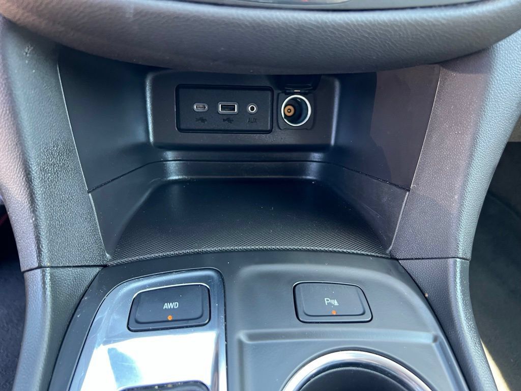 Used 2024 Chevrolet Equinox LT AWD/4WD image 33