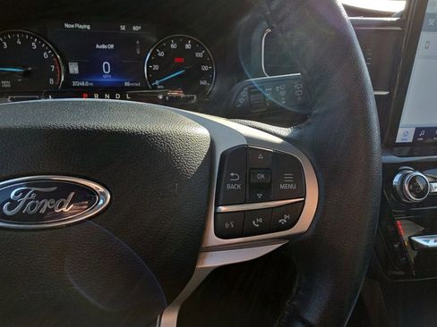 Certified 2022 Ford Explorer Limited w/ Limited Technology Package image 17