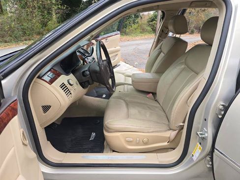 Used 2007 Cadillac DTS FWD image 7
