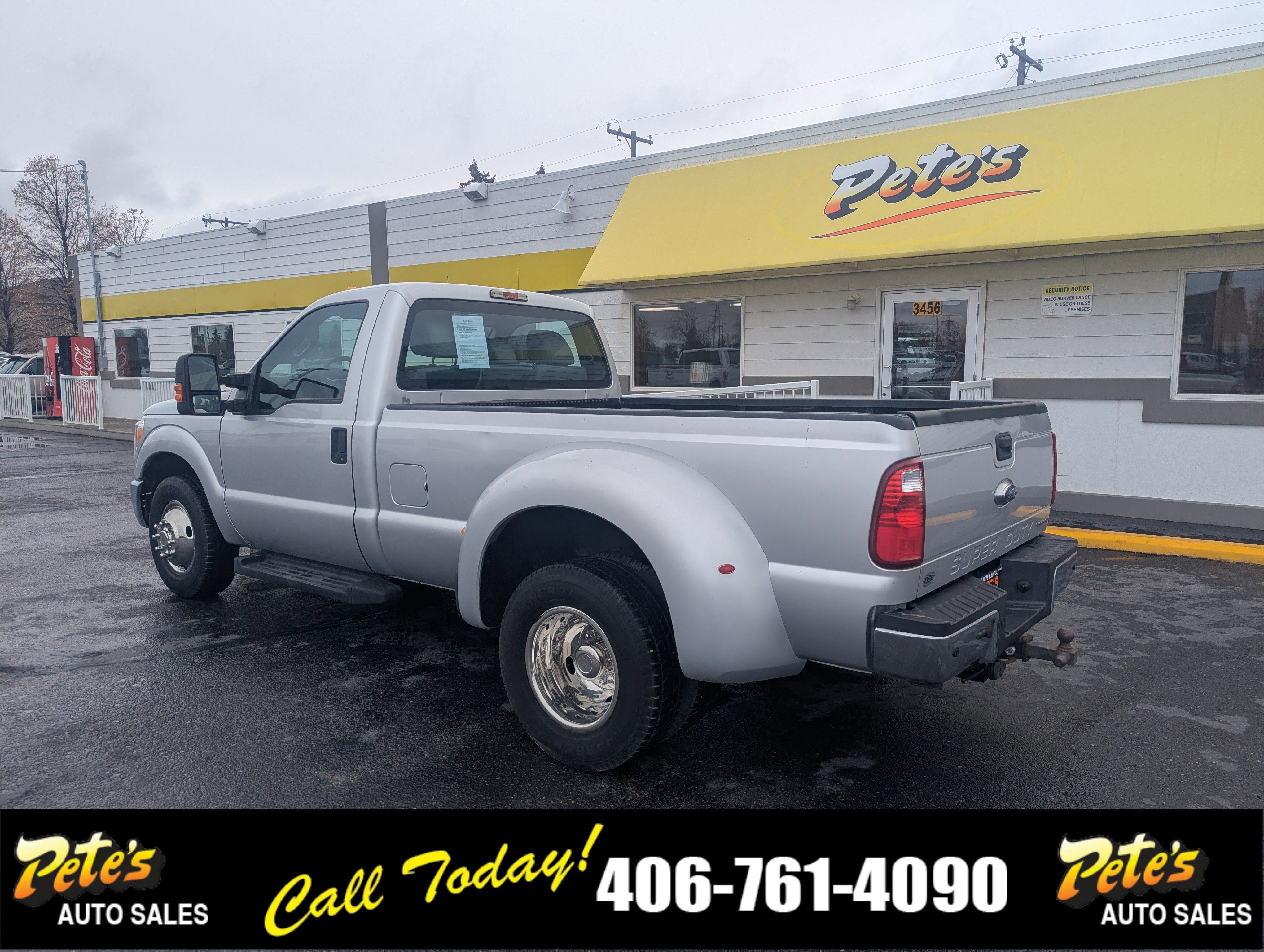 Used 2016 Ford F350 XL w/ Power Equipment Group RWD image 2
