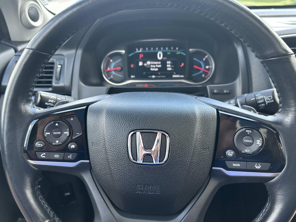 Used 2022 Honda Pilot Elite image 44