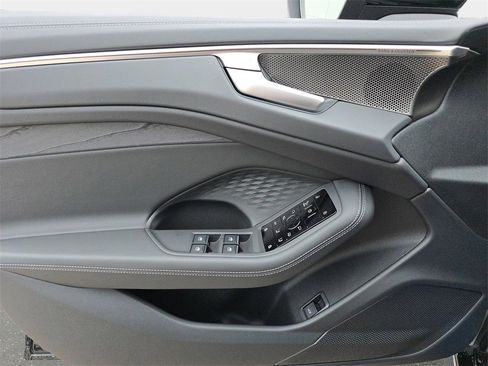 New 2026 Audi A6 Premium Plus image 18