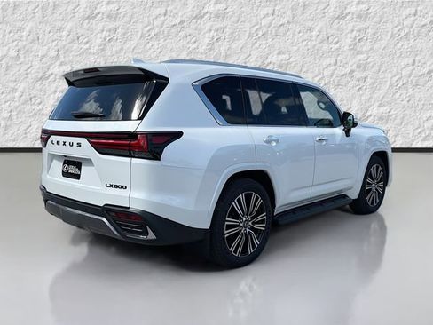 New 2026 Lexus LX 600 4WD w/ Luxury Package image 3