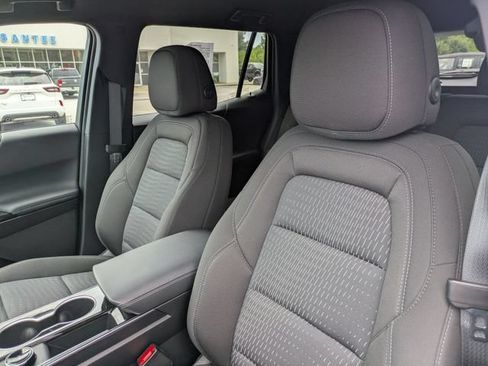 Used 2026 Chevrolet Equinox LT FWD image 15
