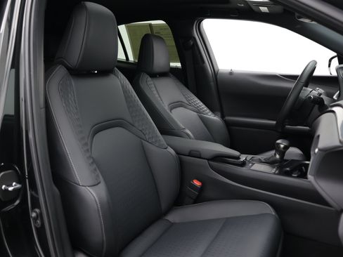 Used 2021 Lexus UX 200 w/ Accessory Package (Z2) FWD image 50