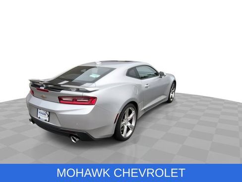 Certified 2017 Chevrolet Camaro SS RWD image 8