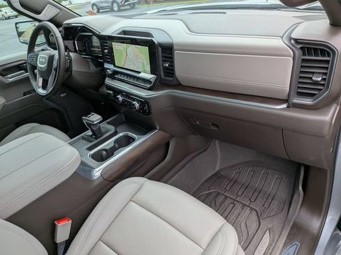 Used 2026 GMC Sierra 1500 SLT w/ SLT Premium Plus Package AWD/4WD image 40
