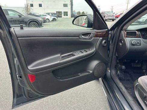 Used 2016 Chevrolet Impala Limited LS image 12