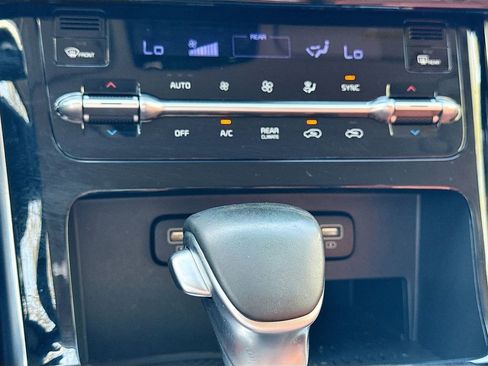 Used 2022 Kia Carnival SX FWD image 36