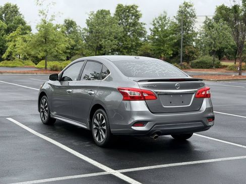 Used 2019 Nissan Sentra SR FWD image 5