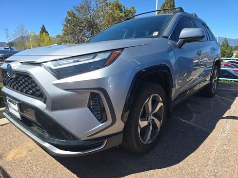 Used 2024 Toyota RAV4 SE w/ Weather & Moonroof Package image 2