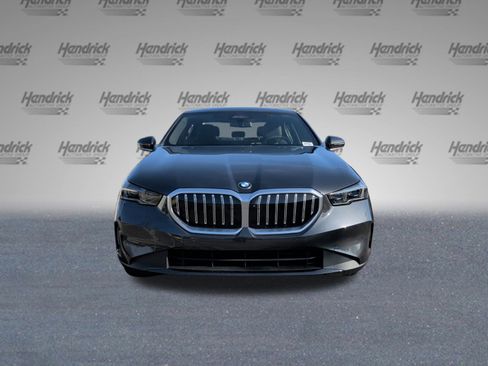 New 2026 BMW 530i w/ Convenience Package image 3