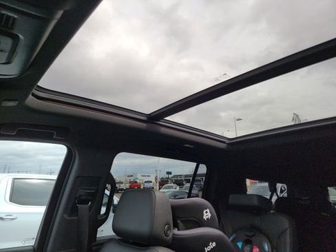 Certified 2021 Chevrolet Suburban Z71 image 19