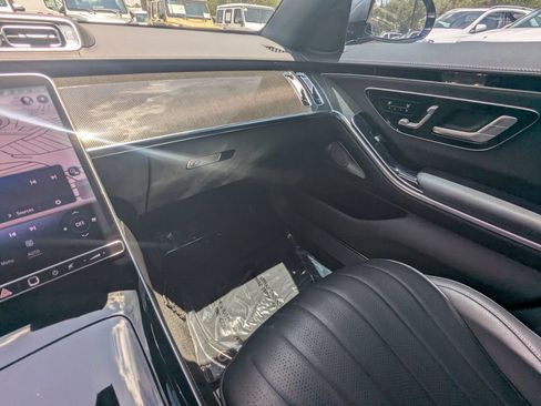 Certified 2022 Mercedes-Benz S 580 4MATIC Sedan image 4