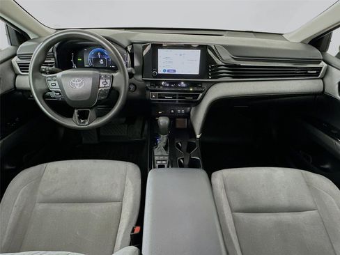 Certified 2025 Toyota Camry LE FWD image 30