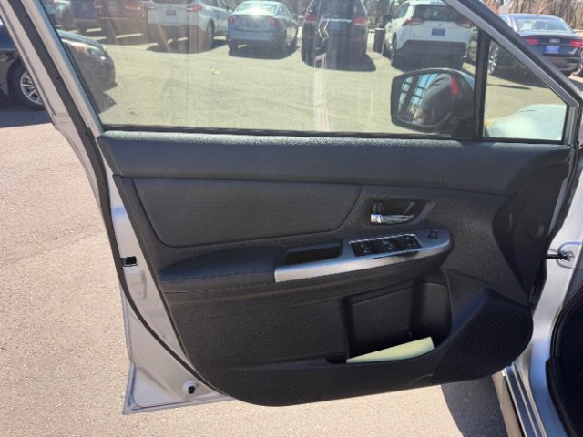 Used 2015 Subaru Crosstrek 2.0i Limited AWD/4WD image 22