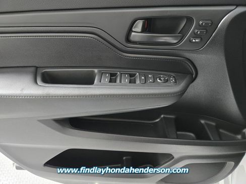 Certified 2025 Honda Odyssey Sport-L image 25