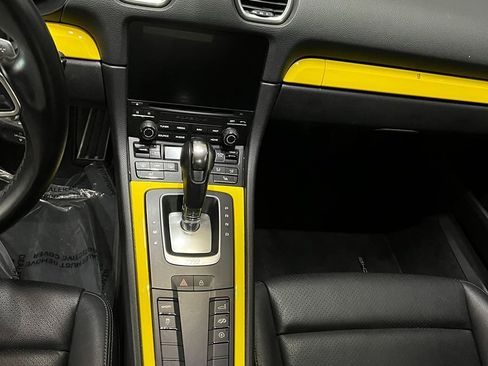 Used 2020 Porsche 718 Cayman S image 15