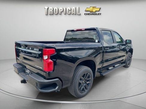 New 2026 Chevrolet Silverado 1500 Custom RWD image 5