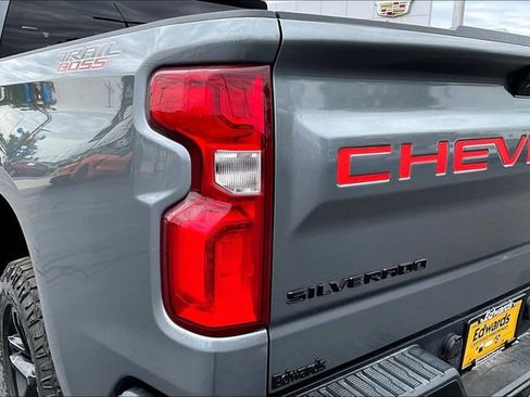 Used 2021 Chevrolet Silverado 1500 LT Trail Boss w/ Bed Protection Package AWD/4WD image 23