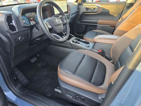 Used 2025 Ford Bronco Sport Outer Banks w/ Outer Banks Tech Package+ AWD/4WD image 15
