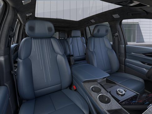 New 2025 Cadillac Escalade IQ Sport 2 AWD/4WD image 51