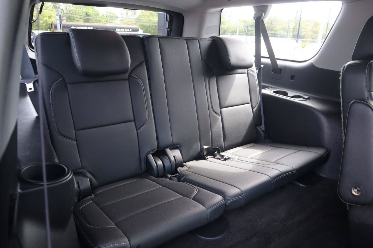 Used 2017 Chevrolet Suburban Premier AWD/4WD image 15