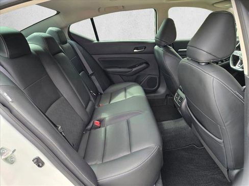 Used 2023 Nissan Altima 2.5 SL image 20