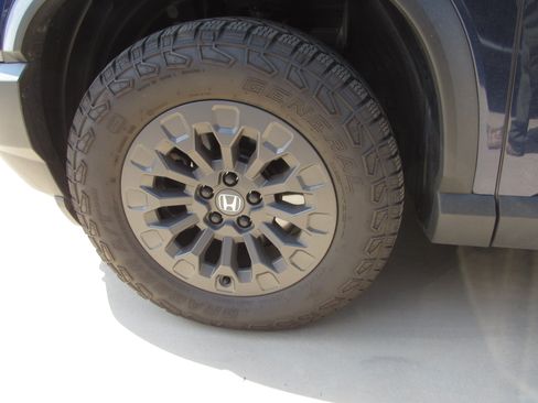 Used 2026 Honda Passport TrailSport image 5