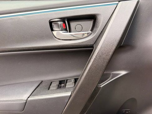 Used 2016 Toyota Corolla S FWD image 26