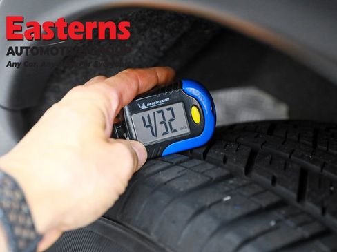 Used 2024 Nissan Rogue SV image 29