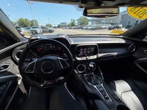 Certified 2018 Chevrolet Camaro SS RWD image 14