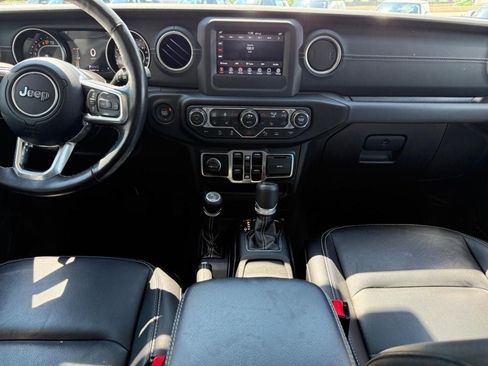 Used 2021 Jeep Wrangler Unlimited Sahara w/ Safety Group AWD/4WD image 11