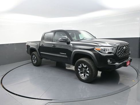 Used 2021 Toyota Tacoma TRD Off-Road AWD/4WD image 27