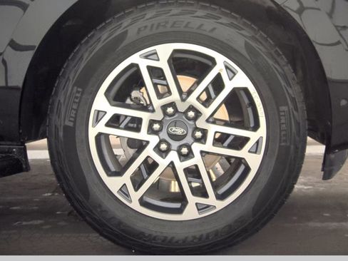 Used 2025 Ford Expedition Max Active image 10