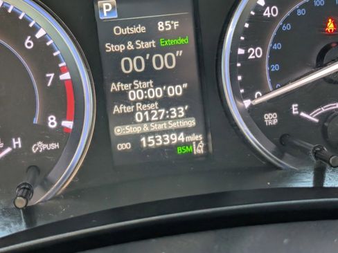 Used 2017 Toyota Highlander Limited image 18