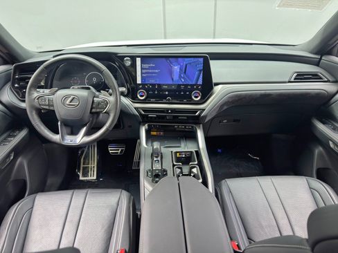 Used 2024 Lexus TX 500h AWD w/ Technology Package image 12