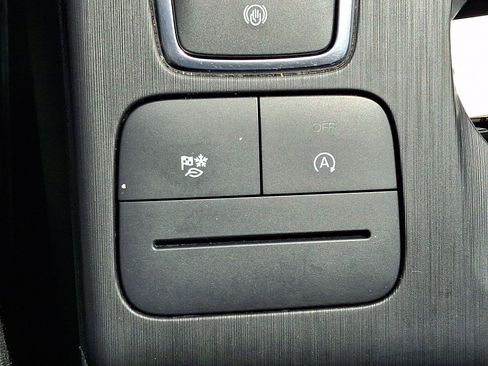 Certified 2022 Ford Escape SEL AWD/4WD image 27