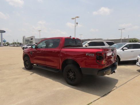 Used 2025 Ford Ranger Lariat w/ FX4 Off-Road Package AWD/4WD image 14