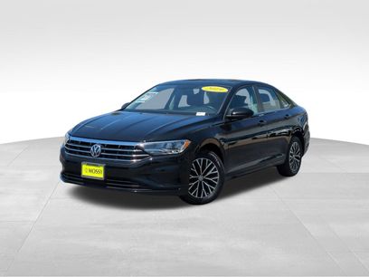 Used 2019 Volkswagen Jetta SE w/ Cold Weather Package