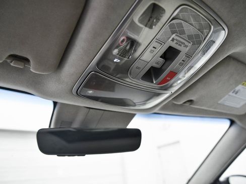 Used 2023 Genesis GV60 Performance image 18