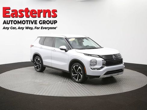 Used 2024 Mitsubishi Outlander SE AWD/4WD image 50