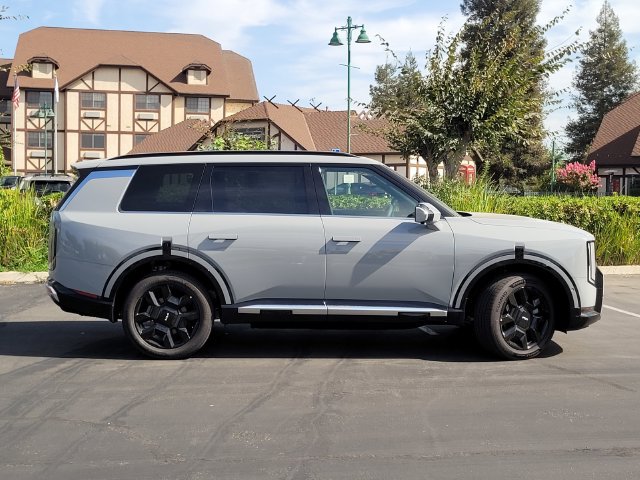 New 2027 Kia Telluride SX Prestige AWD/4WD image 3